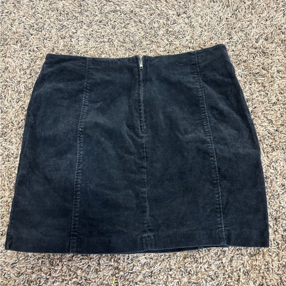 Velvet skirt size L - Picture 2 of 3